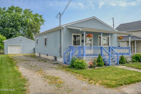Tiny photo for 622 Mcdougal Street, Fostoria, OH 44830 (MLS # 10009135)