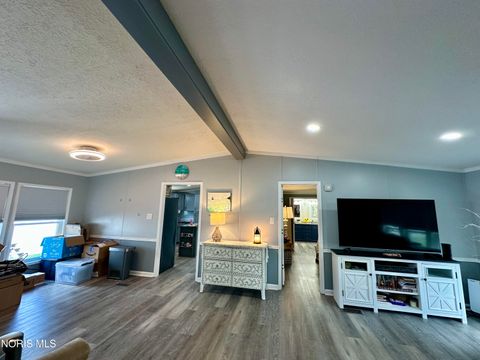 Tiny photo for 2860 W Risingsun Road, Port Clinton, OH 43452 (MLS # 10004277)