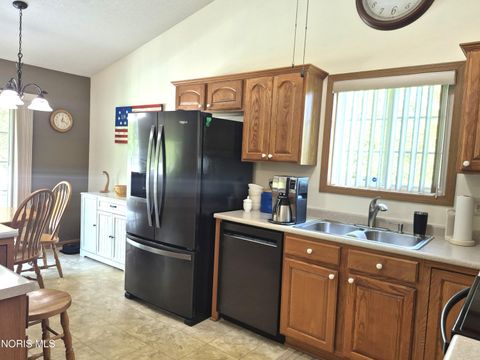 Tiny photo for 1104 Countryside Drive, Findlay, OH 45840 (MLS # 10006634)