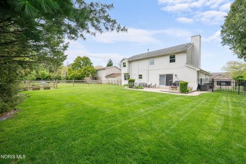 Tiny photo for 2331 Heatherglen Drive, Maumee, OH 43537 (MLS # 10007215)