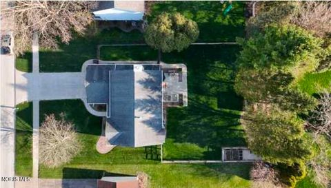 Tiny photo for 2331 Heatherglen Drive, Maumee, OH 43537 (MLS # 10007215)