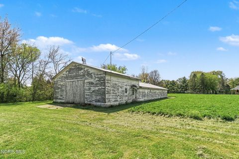 Tiny photo for 7549 Salisbury Road, Maumee, OH 43537 (MLS # 10006798)