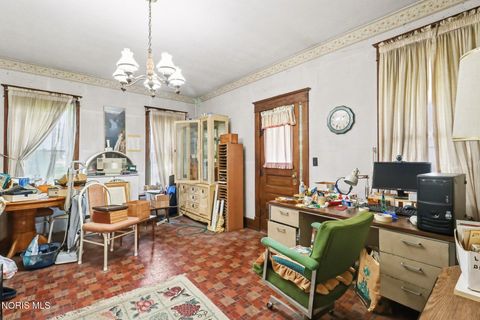 Tiny photo for 7549 Salisbury Road, Maumee, OH 43537 (MLS # 10006798)