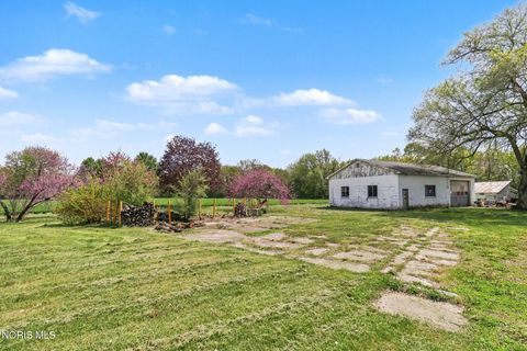 Tiny photo for 7549 Salisbury Road, Maumee, OH 43537 (MLS # 10006798)