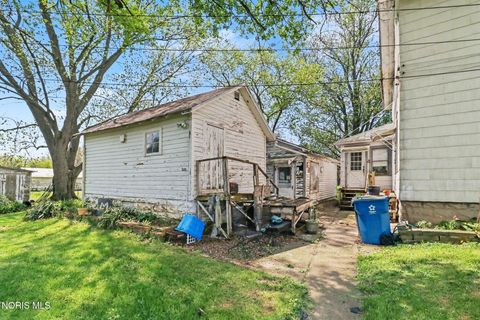 Tiny photo for 7549 Salisbury Road, Maumee, OH 43537 (MLS # 10006798)