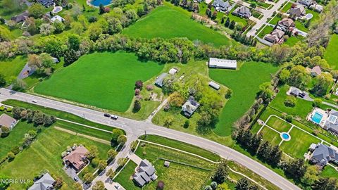 Tiny photo for 7549 Salisbury Road, Maumee, OH 43537 (MLS # 10006798)