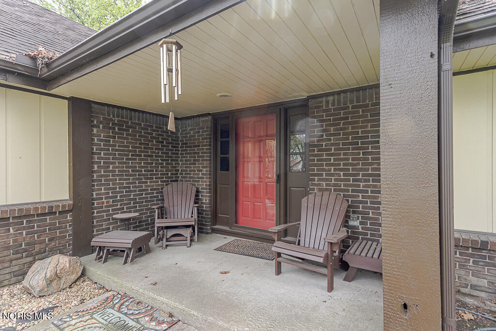 2352 Winterset Drive