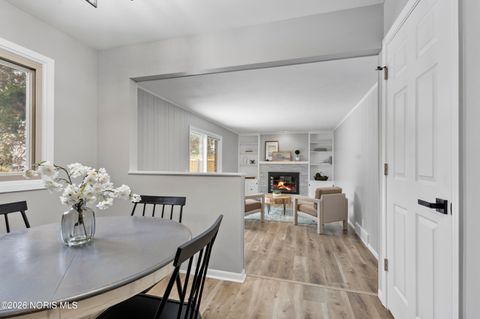 Tiny photo for 2024 Inglewood Road, Holland, OH 43528 (MLS # 10003813)