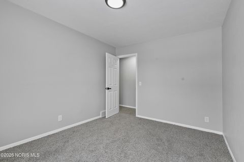 Tiny photo for 2024 Inglewood Road, Holland, OH 43528 (MLS # 10003813)