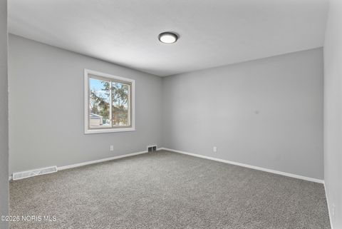 Tiny photo for 2024 Inglewood Road, Holland, OH 43528 (MLS # 10003813)