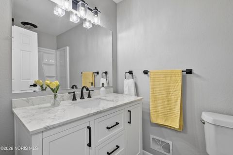 Tiny photo for 2024 Inglewood Road, Holland, OH 43528 (MLS # 10003813)