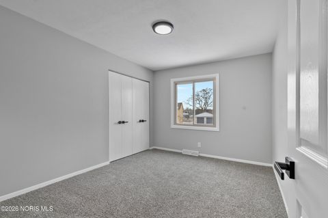 Tiny photo for 2024 Inglewood Road, Holland, OH 43528 (MLS # 10003813)