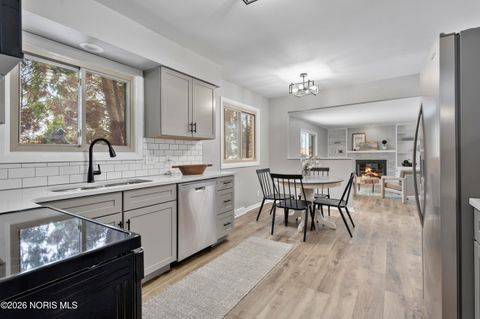 Tiny photo for 2024 Inglewood Road, Holland, OH 43528 (MLS # 10003813)