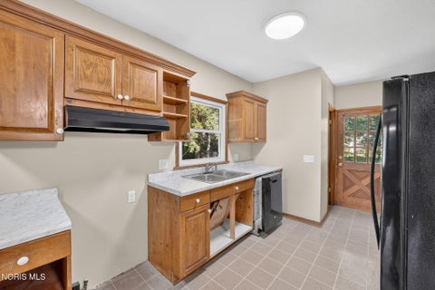 Tiny photo for 2206 Glendale Avenue, Toledo, OH 43614 (MLS # 10012620)