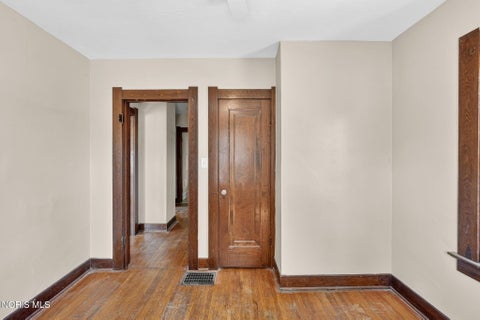 Tiny photo for 2206 Glendale Avenue, Toledo, OH 43614 (MLS # 10012620)