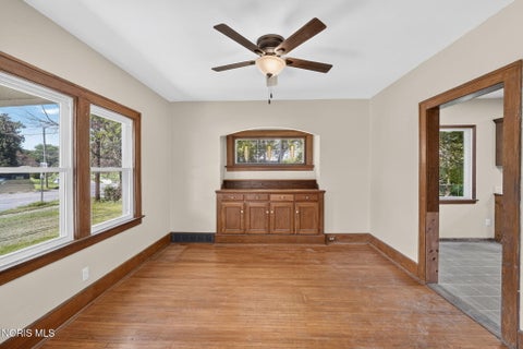 Tiny photo for 2206 Glendale Avenue, Toledo, OH 43614 (MLS # 10012620)