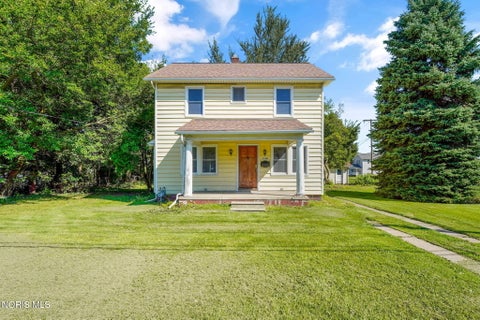 Homes For Sale - 2206 Glendale Avenue<br/> Toledo, OH 43614