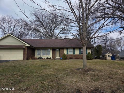 Photo of 5722 E Candlestick Court, Toledo, OH 43615 (MLS # 10004532)