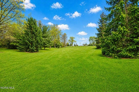 Tiny photo for 20515 County Road 15, Bluffton, OH 45817 (MLS # 10013354)