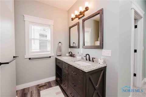 Tiny photo for 20515 County Road 15, Bluffton, OH 45817 (MLS # 10013354)