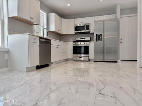 Tiny photo for 3945 Imperial Boulevard, Toledo, OH 43623 (MLS # 10004112)