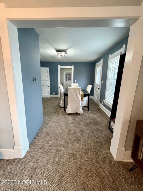 Tiny photo for 128 Frazee Avenue, Bowling Green, OH 43402 (MLS # 10002858)