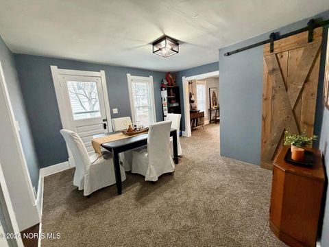 Tiny photo for 128 Frazee Avenue, Bowling Green, OH 43402 (MLS # 10002858)