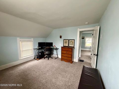 Tiny photo for 128 Frazee Avenue, Bowling Green, OH 43402 (MLS # 10002858)