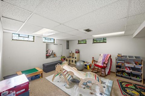 Tiny photo for 1621 Colleen Court, Toledo, OH 43614 (MLS # 10006630)