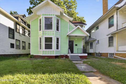 Tiny photo for 842 Lincoln Avenue, Toledo, OH 43607 (MLS # 10009231)