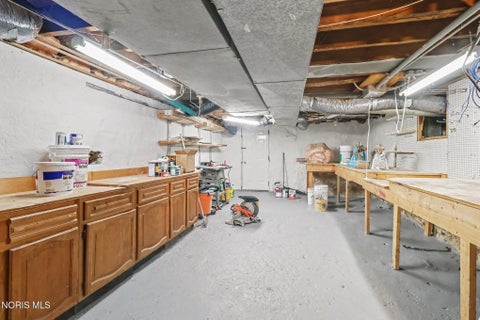 Tiny photo for 2368 Tremainsville Road, Toledo, OH 43613 (MLS # 10014317)