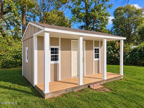 Tiny photo for 2368 Tremainsville Road, Toledo, OH 43613 (MLS # 10014317)