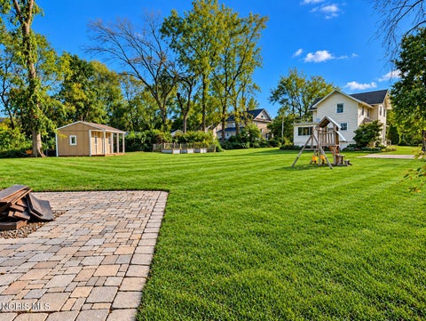 Tiny photo for 2368 Tremainsville Road, Toledo, OH 43613 (MLS # 10014317)