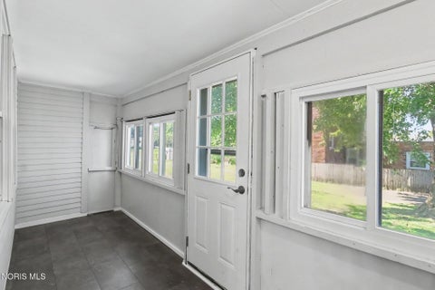 Tiny photo for 2368 Tremainsville Road, Toledo, OH 43613 (MLS # 10014317)