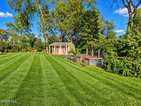 Tiny photo for 2368 Tremainsville Road, Toledo, OH 43613 (MLS # 10014317)