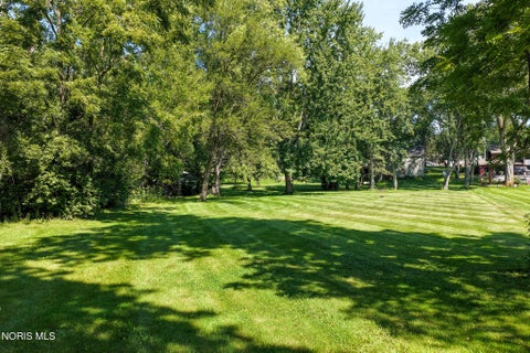 Tiny photo for 27288 County Road 424, Defiance, OH 43512 (MLS # 10012585)