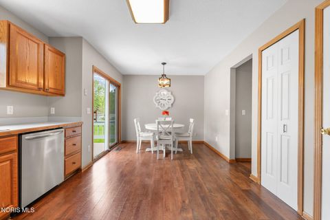 Tiny photo for 1574 Indian Creek Drive, Perrysburg, OH 43551 (MLS # 10007262)