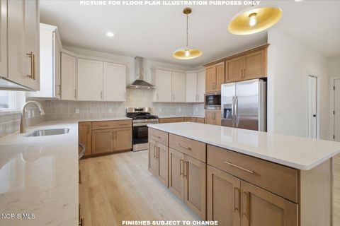 Tiny photo for 115 Kinloch Drive, Perrysburg, OH 43551 (MLS # 10007305)