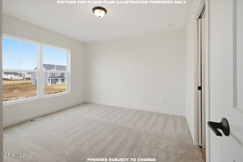 Tiny photo for 115 Kinloch Drive, Perrysburg, OH 43551 (MLS # 10007305)