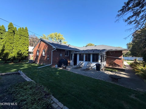 Tiny photo for 414 Holly Drive, Oregon, OH 43616 (MLS # 10014447)