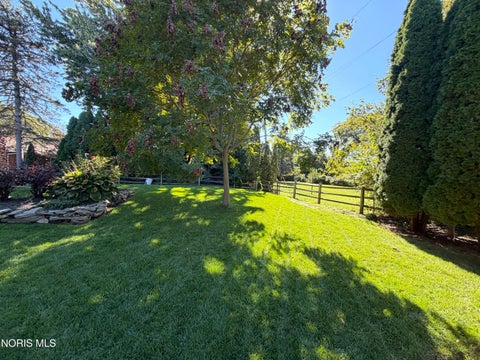 Tiny photo for 414 Holly Drive, Oregon, OH 43616 (MLS # 10014447)