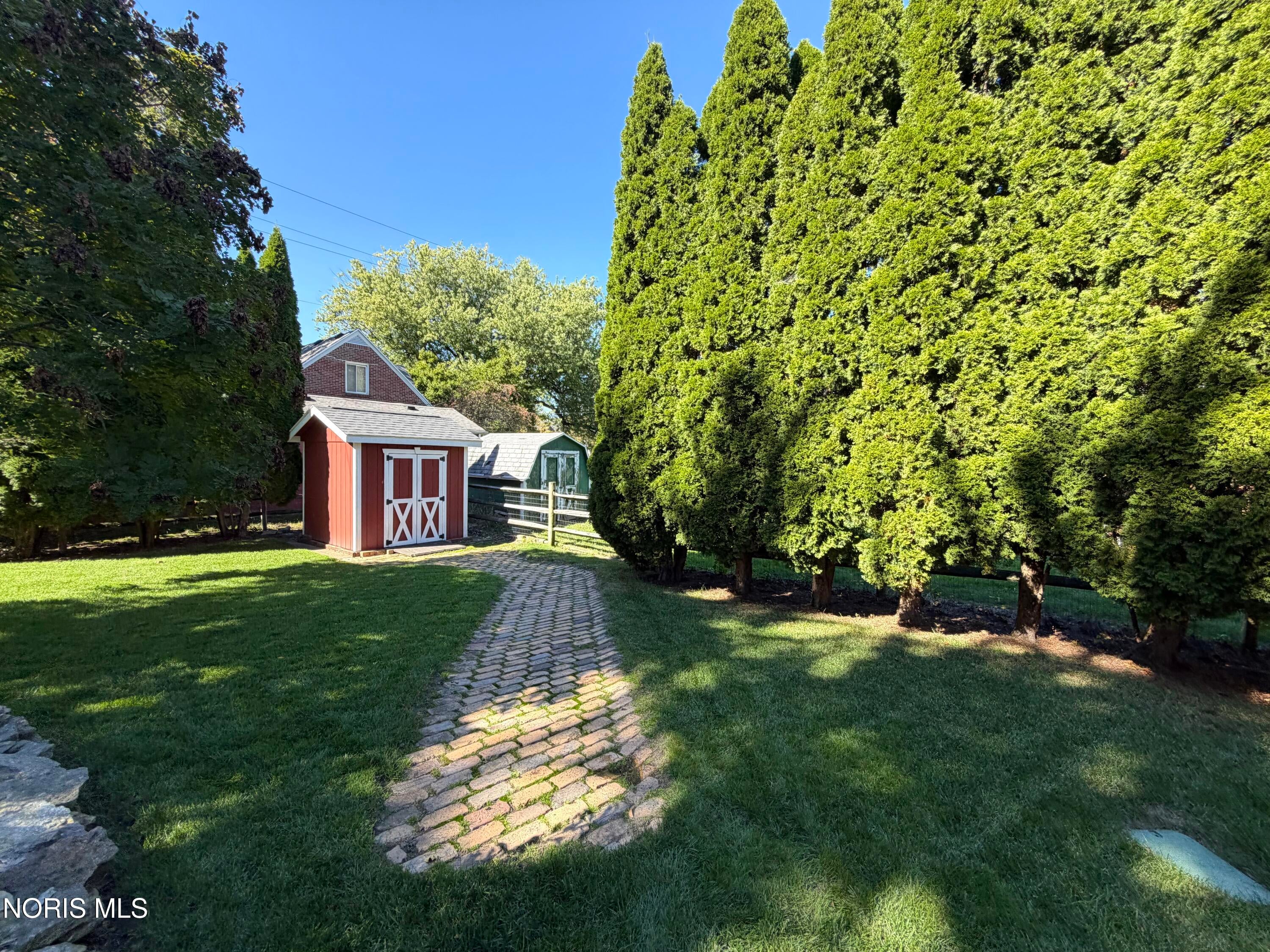 414 Holly Drive
