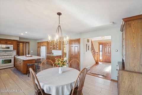 Tiny photo for 112 Sylvanus Street, Archbold, OH 43502 (MLS # 10001593)