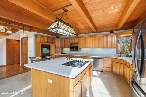 Tiny photo for 909 Township Rd 243, Fostoria, OH 44830 (MLS # 10003267)