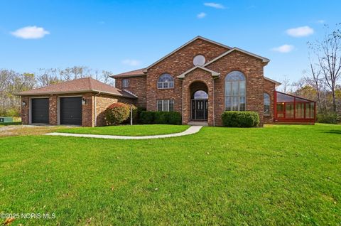 909 Township Rd 243 Fostoria OH 44830