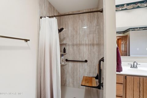 Tiny photo for 909 Township Rd 243, Fostoria, OH 44830 (MLS # 10003267)