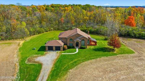 Tiny photo for 909 Township Rd 243, Fostoria, OH 44830 (MLS # 10003267)