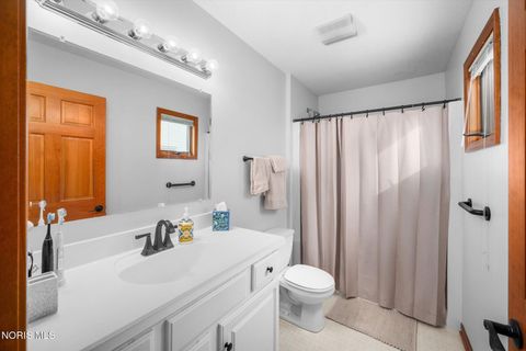 Tiny photo for 7063 Nightingale Drive, Holland, OH 43528 (MLS # 10004326)