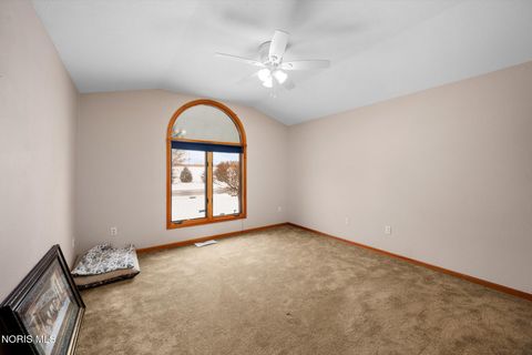 Tiny photo for 7063 Nightingale Drive, Holland, OH 43528 (MLS # 10004326)