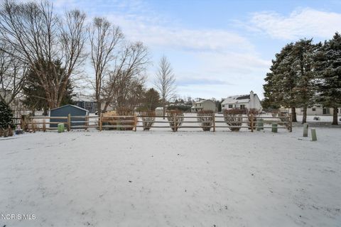 Tiny photo for 7063 Nightingale Drive, Holland, OH 43528 (MLS # 10004326)